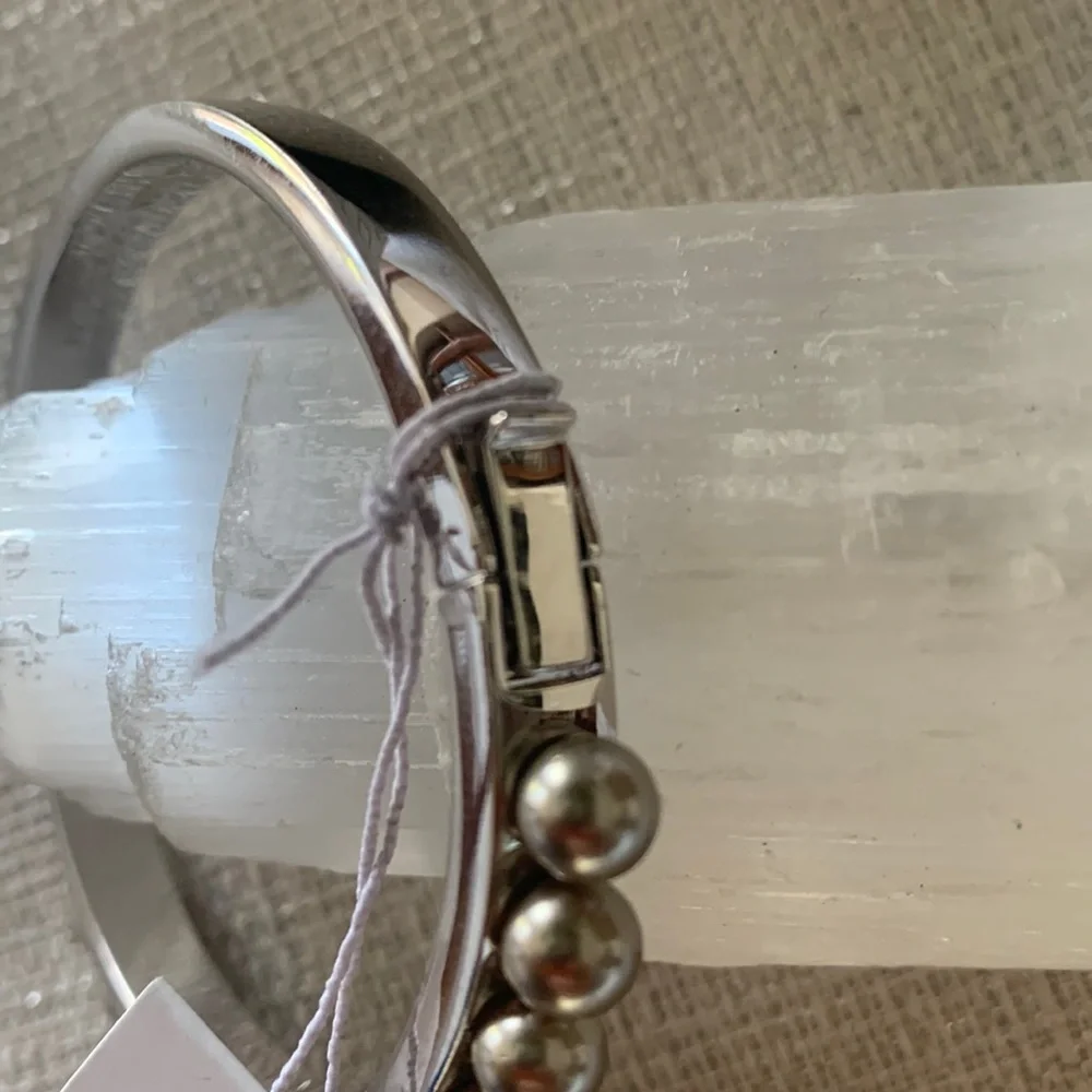 Kate Spade Pearly Delight Bangle Bracelet Silver Grey/Multi New Gift - Picture 3 of 7